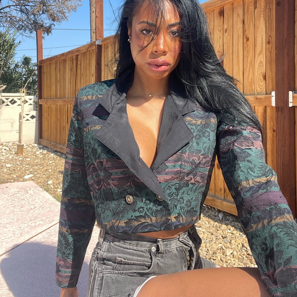 Vintage Printed Double Button Cropped Blazer - image 6